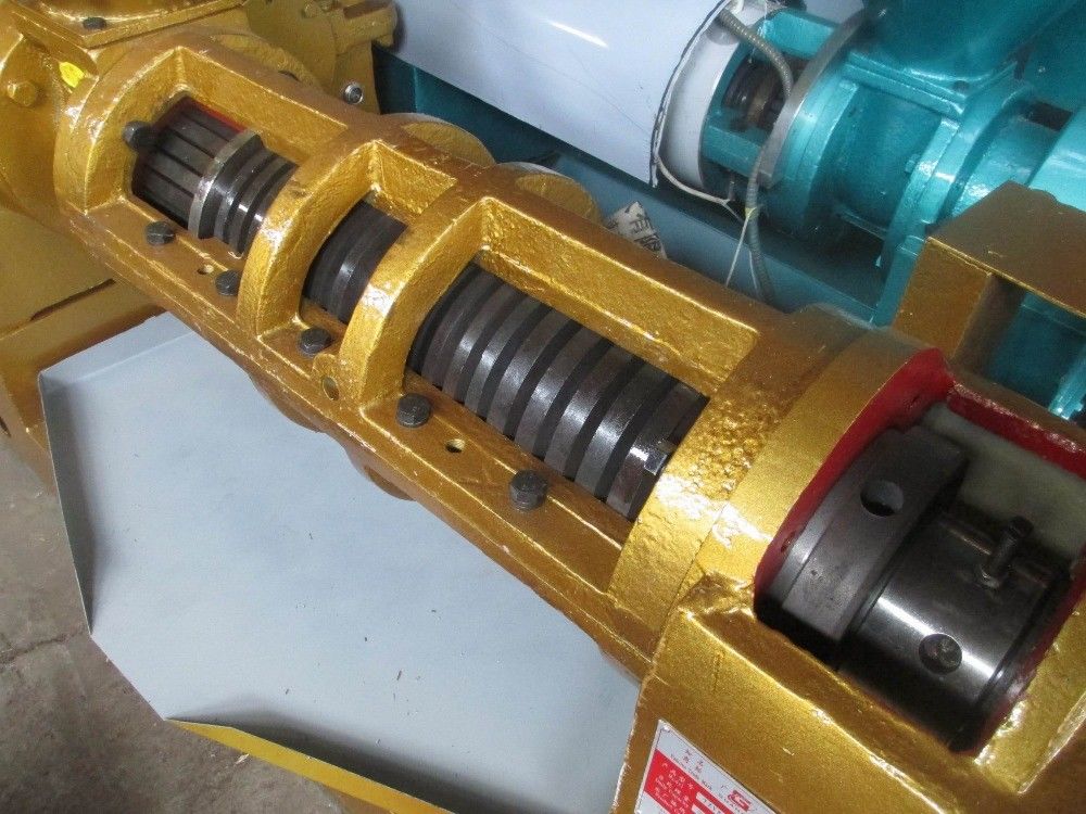 フィルター システムなしで植物油の出版物機械を作る高いオイル率ねじ
